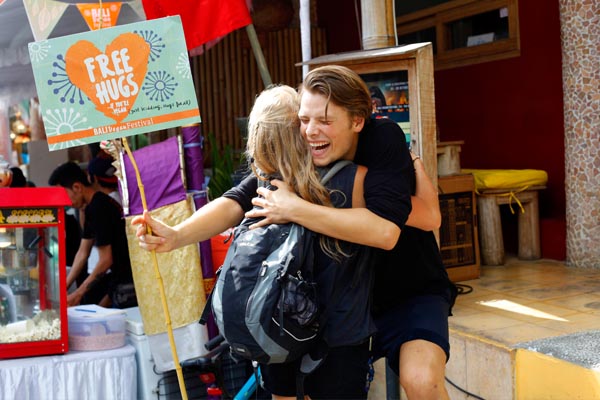 Free Hugs at Bali Vegan Festival